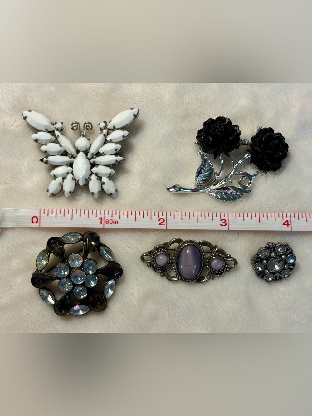 Vintage Brooch Pin Lot of 5 Rhinestone Butterfly Floral Costume Jewelry - Picture 12 of 13